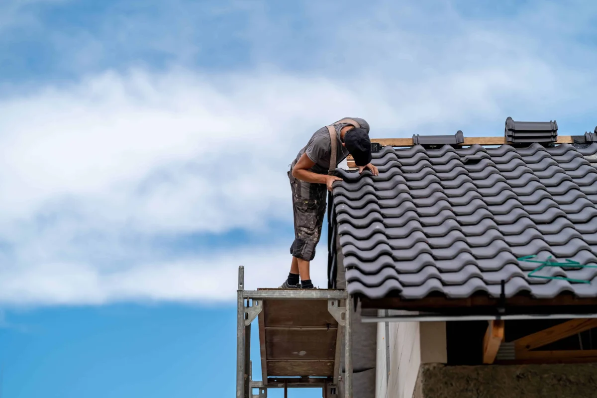 Roof Leak Repairs in Earlswood